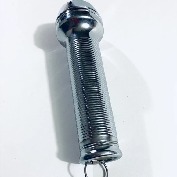 Vintage Ray O Vac Sportsman Stainless Steel Flashlight 7.5”long. - Picture 3 of 4